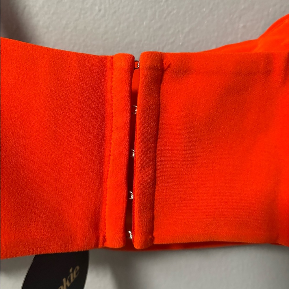 NWT Nookie Milano Crop Bandeau Top in Orange/Red. Size Large - Picture 6 of 8